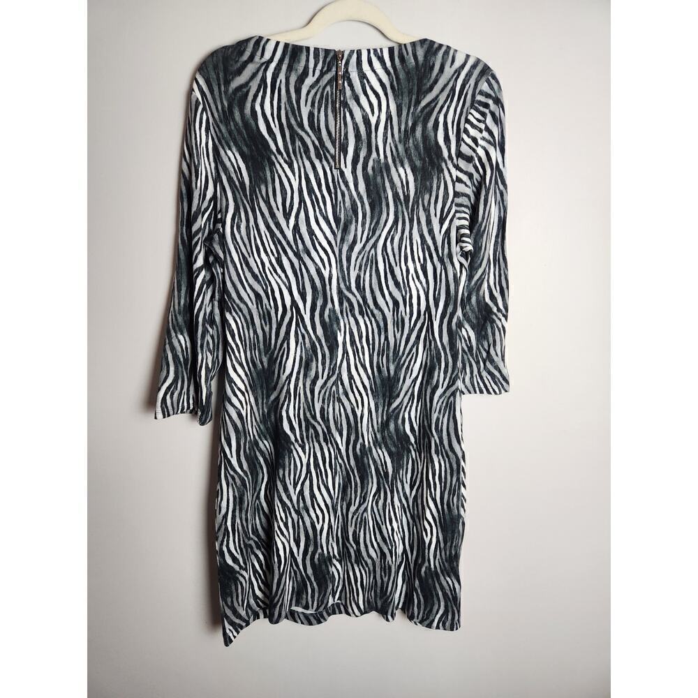 Tommy Bahama Darcy Zesty Zebra Dress Storm Gray Sz M UPF 30 Resort Cruise travel - Picture 4 of 13